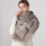 达芬奇密码羊毛围巾女冬季加厚长款超大刺绣绒披肩喜庆中国红送妈妈生日礼物 遇见花开 卡其