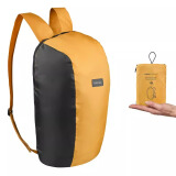 迪卡侬（DECATHLON）双肩女男轻便户外休闲迷你双肩包可折叠儿童皮肤包 黄色10升