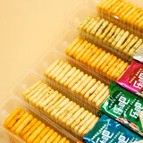 乐吧薯片经典50克童年零食回忆焙烤非油炸(请按标注的选项选择) 混合味（12种口味平均发） 20袋50克薯片赠一袋迷你奥饼干