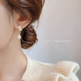 银千惠纯银山茶花珍珠耳钉女士高级感耳环时尚耳饰品生日礼物送女友闺蜜 蝴蝶珍珠耳钉/代写贺卡 精美礼盒送老婆/配首饰证书/情人节女生礼物