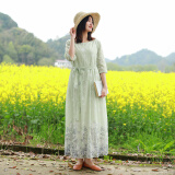乱在江南气质优雅田园风绣花连衣裙中袖夏季新品轻盈飘逸系带长裙 图片色 M