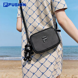 FILAFUSION斐乐潮牌情侣款挎包男士女士包包新品小熊挂件斜挎包 深黑-BK XS