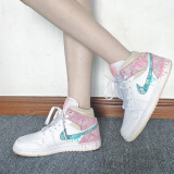 耐克（NIKE）【潮】女鞋Nike Air Jordan1中帮aj1新款耐磨运动休闲板鞋篮球鞋 DD1666-100 白粉/冰淇淋 35.5 (请联系客服)