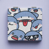 苏念便携式化妆双面镜可折叠方形小镜子时尚PU皮美妆迷你翻盖随身镜子 肥肥鲨军团