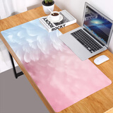 聚盈丰 桌垫大号鼠标垫学生桌垫键盘垫办公电脑桌垫卡通可爱书写办公桌垫子90*42CM 粉蓝羽毛（绒底）