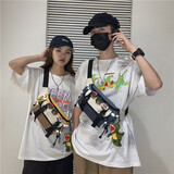 小憨象 斜挎包男士潮牌小型ins潮运动腰包小挎包夏季日系单肩包胸包男 黄色【小恐龙+3个徽章】