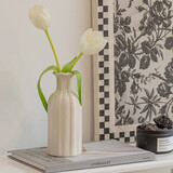 京东鲜花花瓶摆件客厅插花轻奢高级感白色陶瓷小花瓶复古法式水培鲜花干花