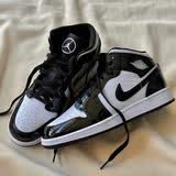 耐克（NIKE）板鞋aj1男女鞋新款中帮轻便防滑耐磨运动休闲篮球鞋子【尖货】 DD2192/DD1649-001 黑白熊猫 43