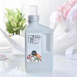 樱美堂（YINGMEITANG）日本进口桅子花蓝风铃草樱花香植物香薰香水型衣物护理柔顺剂套装