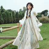 十三余小豆蔻儿[灵谷之森]冬季国风保暖毛绒外套吊带裙民族风套装 配饰 现货 M