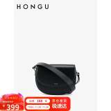 红谷（HONGU）包包女牛皮宽肩带单肩斜挎包时尚复古马鞍包 H5155125漆黑