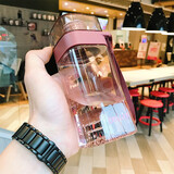 迪乐贝尔（Diller）创意方形运动水杯网红健身塑料杯耐热办公室杯子小清新便携学生杯 红灰色（小号400ML）