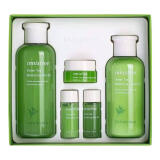 悦诗风吟悦诗风吟（Innisfree）绿茶平衡水乳套装（200ml+160ml）发新包装 [新款]绿茶水乳套装发新包装