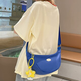 布兰奴 斜挎包女ins休闲小包包简约日系饺子包百搭布包时尚轻便单肩包 蓝色【带花朵挂件】