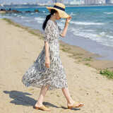 德玛纳【法式碎花仙女裙】夏V领收腰度假风茶歇裙泡泡袖连衣裙女中长款