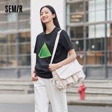 森马（Semir）斜挎包男工装背包大容量帆布包情侣邮差包105324153212
