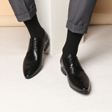 村哥牛皮休闲皮鞋男秋季商务正装男士皮鞋真皮尖头英伦婚鞋 黑色 40