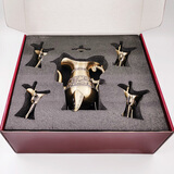 途贺（TOHAP） 国潮爵杯父辛爵宫廷风饕餮纹白酒杯中式帝王酒具套装青铜器摆件三脚鼎杯可饮用送礼盒装 小号爵杯酒具套装【六件套】礼盒装