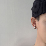 MOLC 耳夹男士潮人无耳洞嘻哈冷淡风假耳环女无洞耳钉单只耳饰品生日礼物 B2X804银色耳夹一对