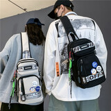 法德陆 胸包男士新款ins潮牌斜挎包 男女同款多功能防泼水骑行小背包 大容量挎包运动休闲单肩包 maishidai9144黑色+特殊挂件