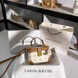 CAEISL & KCIEL小&ck2025新款女包七夕情人节礼物高级黑白印花盒子小方包女 棕白色