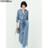 COCOBELLA渲染牛仔色印花衬衫裙女秋丝滑缎面通勤连衣裙FR922 蓝色 L