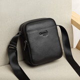 鳄鱼恤新年礼物青年男包包头层牛皮时尚手机包男士斜挎单肩包