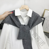 言芳诺韩国秋冬新款搭肩小披肩纯色针织披肩外搭网红打结围巾围脖 灰色 50*105cm