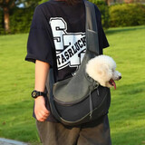 E7 生活透气猫包外出便携斜挎包猫咪狗小体宠物胸前小背包单肩骑行猫兜 宠物出行斜挎包【黑色-L】