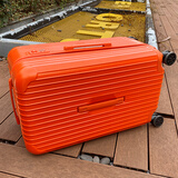 亿煊超大容量行李箱网红女高颜值潮流拉杆箱男轻音密码箱大号旅行皮箱 珊瑚橙-大容量防刮抗压拉链款 36英寸【超大容量代购搬家神器】