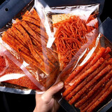 赛一网红辣条儿时麻辣小吃零食嘴馋零食小吃老式辣丝儿童解馋面筋混装 方棒4包 魔鬼辣 500g