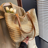 星昔编织草编包包女海边沙滩度假包大容量单肩包小众设计夏季镂空草包 米白色