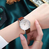 聚利时（Julius）品牌复古简约情侣皮带手表大小表盘男女款生活防水石英腕表JA-814 咖带白面小款