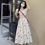 均垚碎花连衣裙女士夏天法式连衣裙新品长裙子夏季女装2026女裙长裙子 方领收腰碎花裙n M 【建议110斤内】