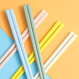 唯铭诺陶瓷筷子耐高温家用高档新款奶油风马卡龙防滑防霉一人一筷5双装