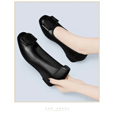 断码品牌真皮坡跟单鞋女2023新款夏季平底软皮妈妈小皮鞋 黑色 37