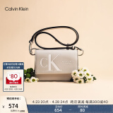 Calvin Klein女包时尚可卸宽肩带醒目压纹字母翻盖单肩斜挎包礼物DH3106 137-白色 OS