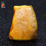 御蜜原矿琥珀蜜蜡原石吊坠手串戒指平安扣方牌圆珠裸石练手料手把件 B031601— 6.93克
