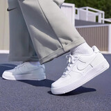 耐克NIKE女子空军一号AF1 百搭大童运动鞋FV5951-111白36