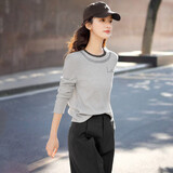 德玛纳【秒出街搭配】春季款简约风绣花金属标装饰舒适藏肉长袖女式t恤