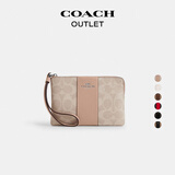蔻驰（COACH）【礼物】奥莱女士女包经典标志老花条纹图案角拉链腕包卡包 SV/沙黄色/灰褐色