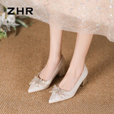 ZHR婚鞋女中式绒面秀禾女鞋2026新款气质新娘鞋子女尖头粗跟单鞋