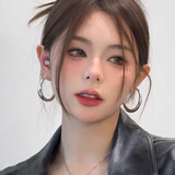 妙奕嘉素圈耳环女款高级感耳饰圈圈金属复古圆耳圈气质水滴耳圈小众生日 金属冷淡风银色水滴素圈耳环