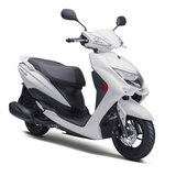 雅马哈雅马哈摩托车踏板车豪华款赛鹰DX125小绵羊液晶全新整车国四电喷 赛鹰DX豪华版/前碟后鼓/炫光白