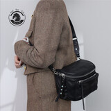 ANDSEEYOU品牌 马鞍包女 日系手机小背包 软牛皮贝壳包 潮流真皮单肩斜挎包 黑色