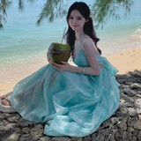 简拉熊连衣裙女2025新款连衣裙度假氛围感沙滩裙挂脖吊带裙仙女大摆裙 湖水绿吊带裙M【80-115斤】