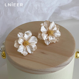 LnieerS925银针山茶花耳环女2025新款气质百搭轻奢小众高级耳钉秋冬耳饰 山茶花耳环【S925银针】