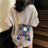 察今2025春新款复古文艺彩色格纹小众设计手机包迷你斜挎小包包流苏包 绿色