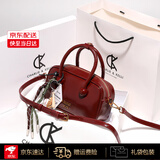 CHARLIE & KELLI官网 CK轻奢包包女包潮流波士顿包2025新款保龄球枕头包单肩斜挎 安可拉红【京仓速达 礼袋包装】