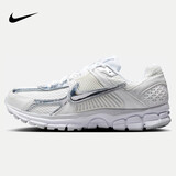 耐克NIKE女子休闲鞋ZOOM VOMERO 5运动鞋HF7723-100白银37.5